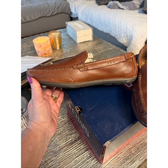 Chaps Bomarc Tan ( Brown) Memory Foam Leather Loafers sz 10